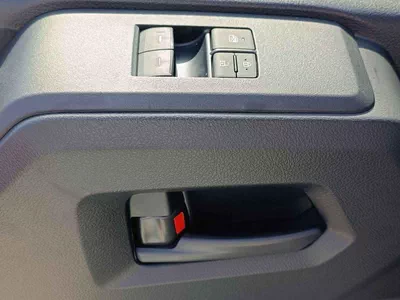 Toyota Hiace TOYOTA HIACE CARGO LOW ROOF || 3.5L PETROL A/T V6 (CODE # HCLRAE)-19