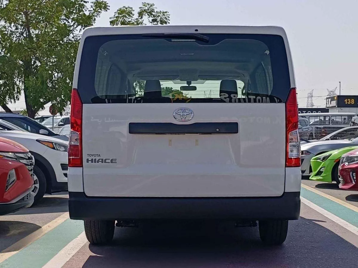 Toyota Hiace TOYOTA HIACE CARGO LOW ROOF || 3.5L PETROL A/T V6 (CODE # HCLRAE)-3-0