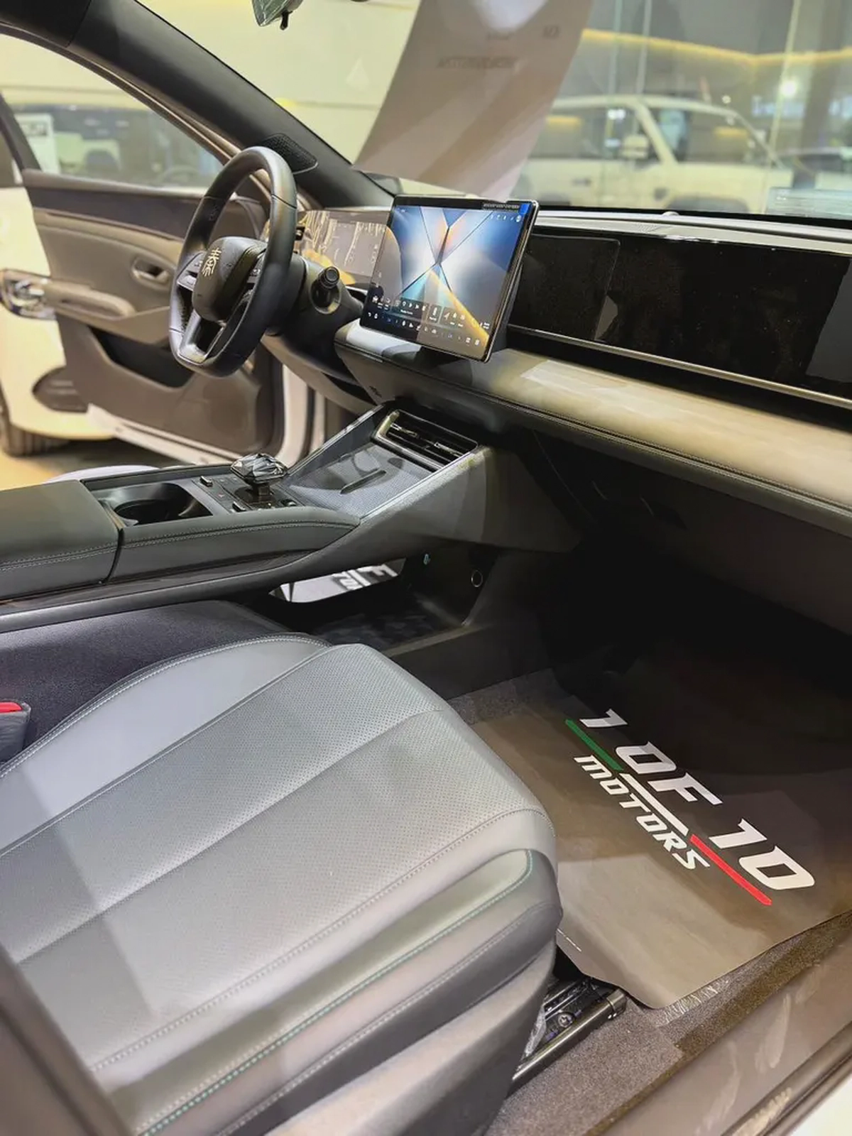 2025BYD Qin L  DM-i Hybrid - Brand New - WITH WARRANTY