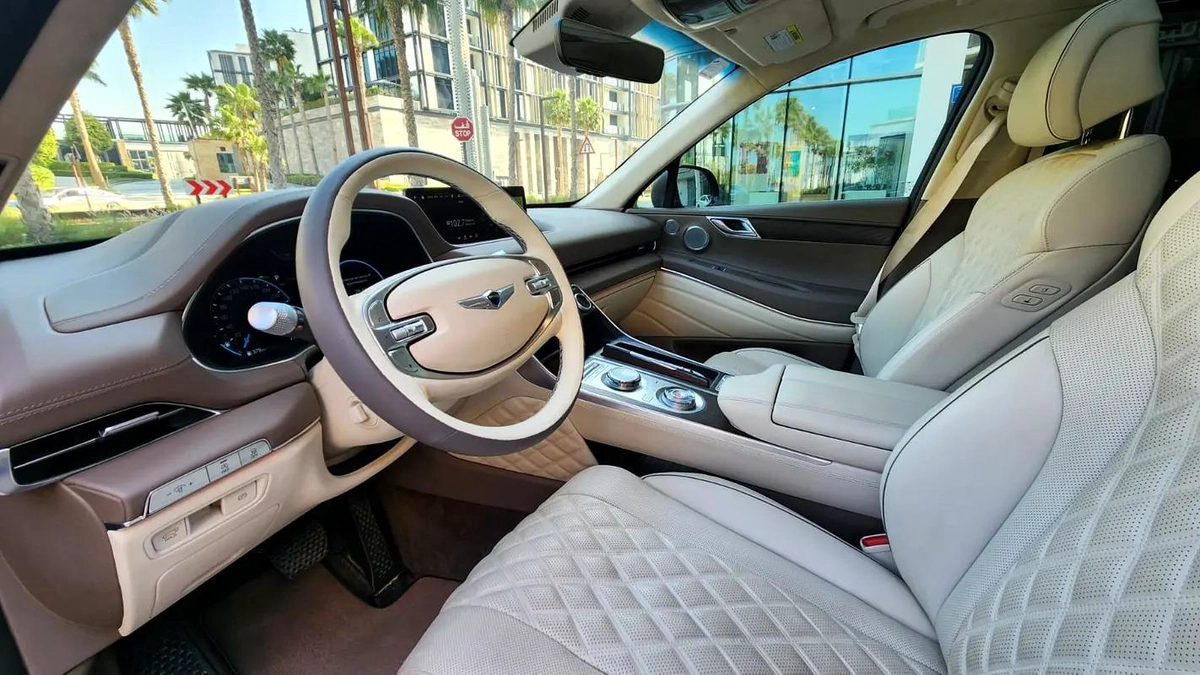 2023 Genesis GV80 Royal-Full option 3.5L/6 cyl-Excellent Condition