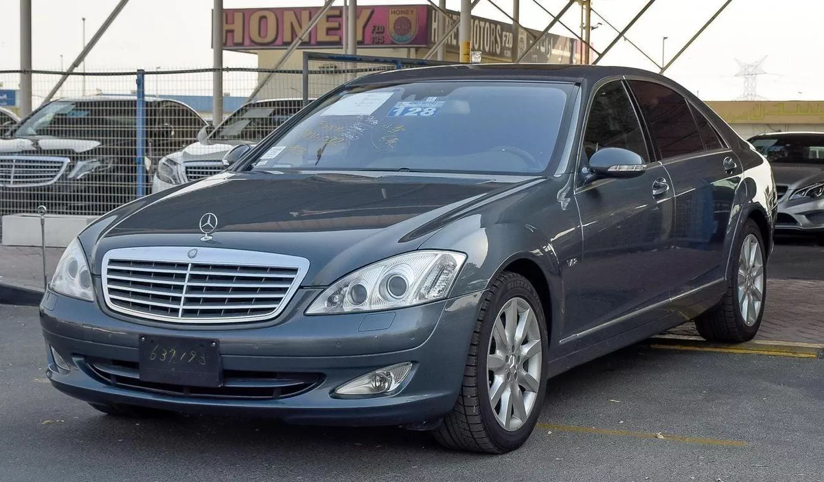 Mercedes Benz S600 LWB LARGE FULL OPTION-2-0
