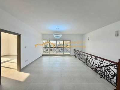 Spacious || Fully Renovated || 3 Bedroom Villa || Al Garhoud ||-8
