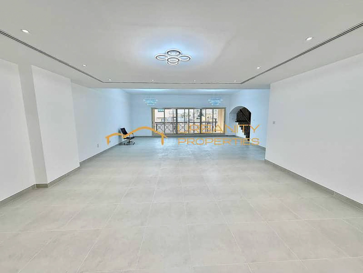 Spacious || Fully Renovated || 3 Bedroom Villa || Al Garhoud ||-5-5