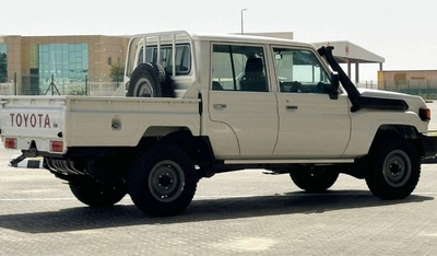 Toyota Land Cruiser Pick Up LAND CRUISER LC79 DC 4.2L V6 DIESEL MT-5
