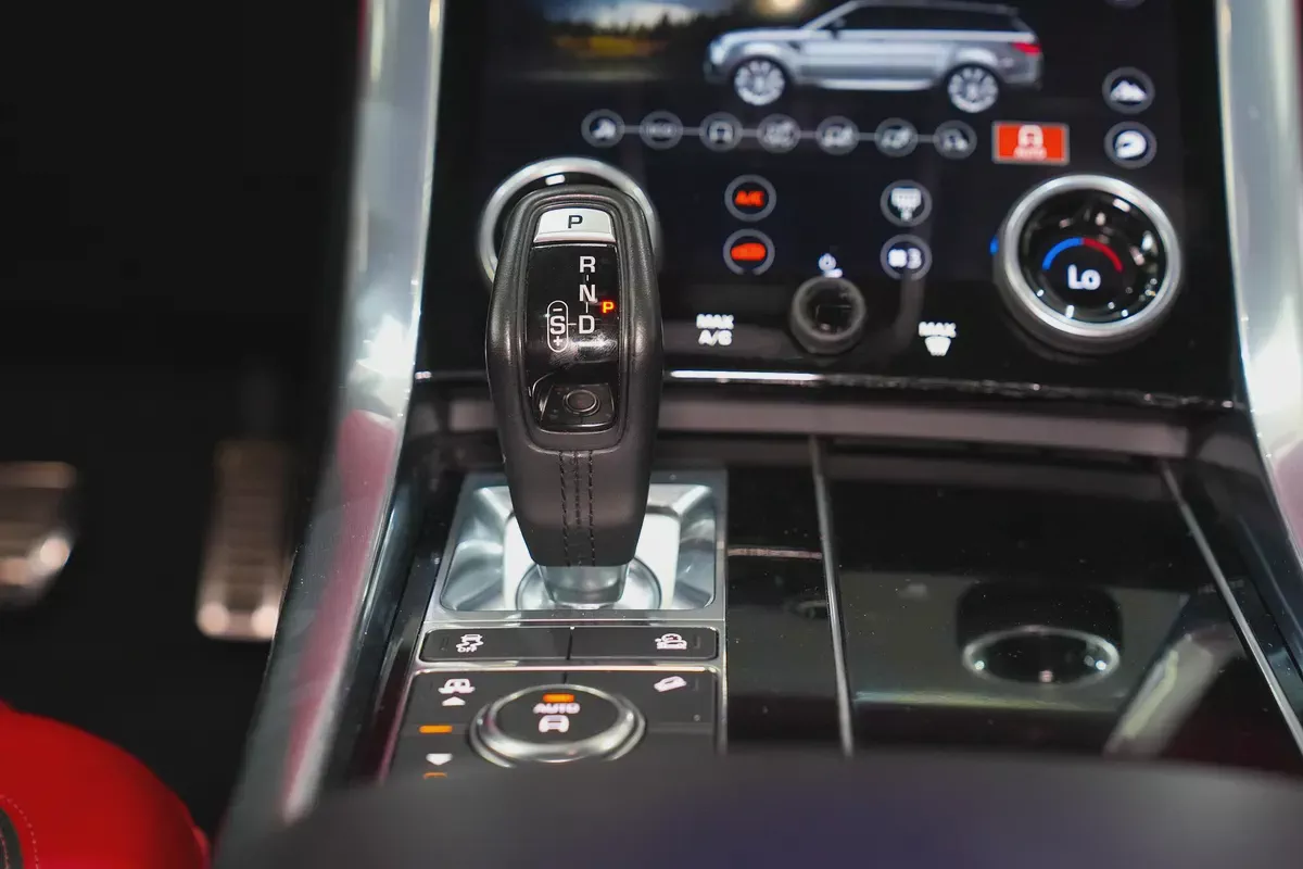 2019 - Range Rover Sport Supercharged GCC - V8 for 139,000.00 AED-15-15