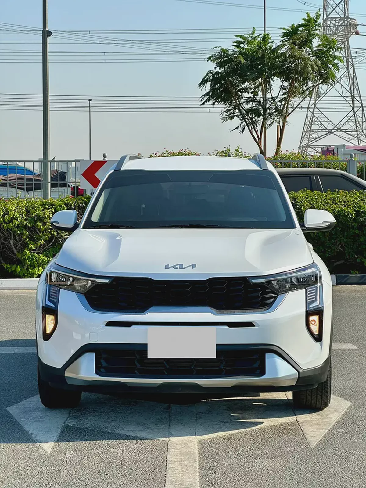 790 /- AED Kia Sonet EX 2025 GCC Specs -LIKE  Brand New!Low KM