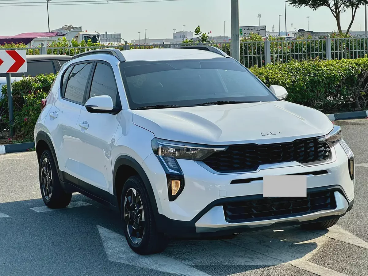 790 /- AED Kia Sonet EX 2025 GCC Specs -LIKE  Brand New!Low KM-1-1