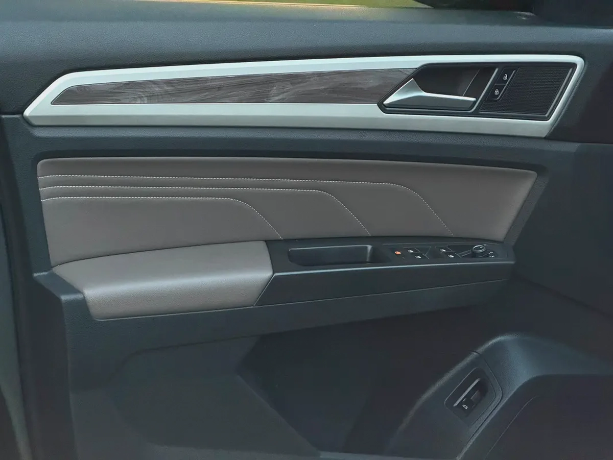 Volkswagen Atlas SEL Premium 2022 - American Specs - Fully Loaded-13-13