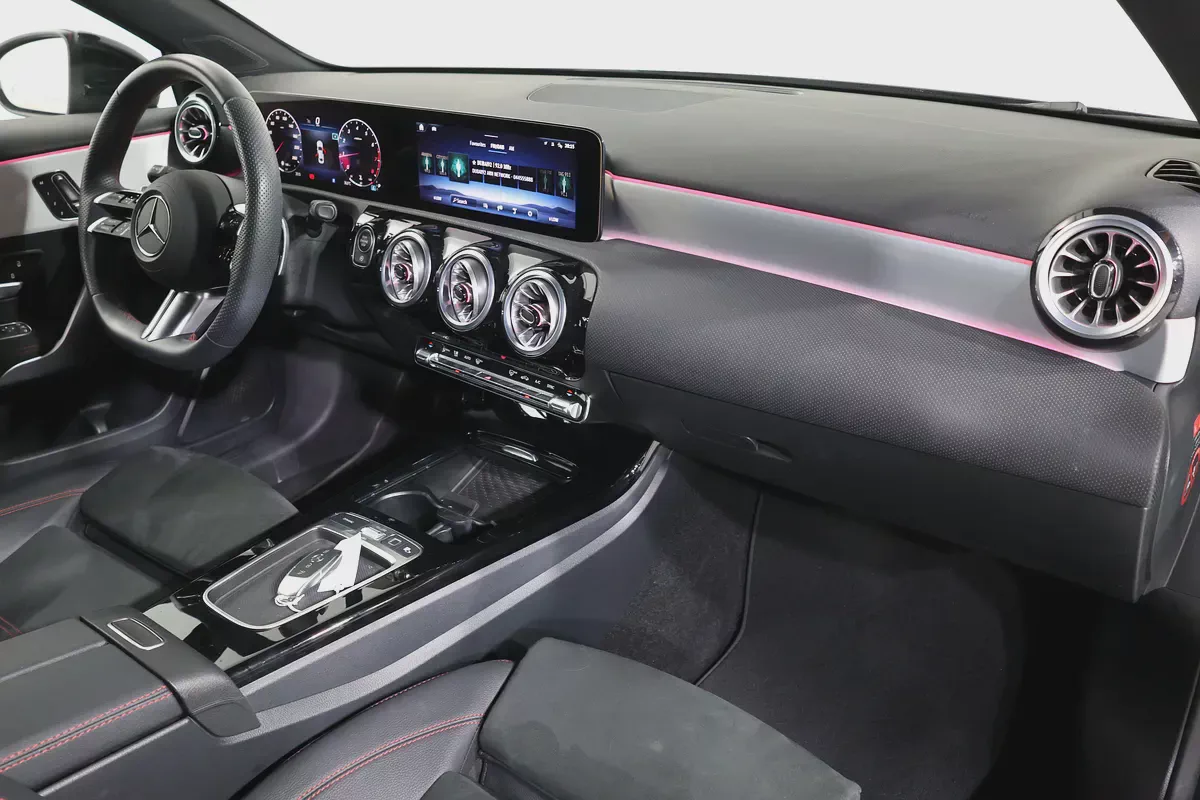 Brand New Mercedes-Benz A-Class A 200 | 2025 | GCC Specs-10-10