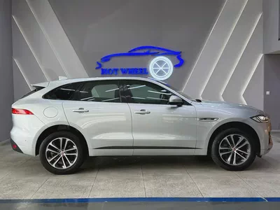 2019 - Jaguar F - Pace V4 for 77,000.00 AED-5
