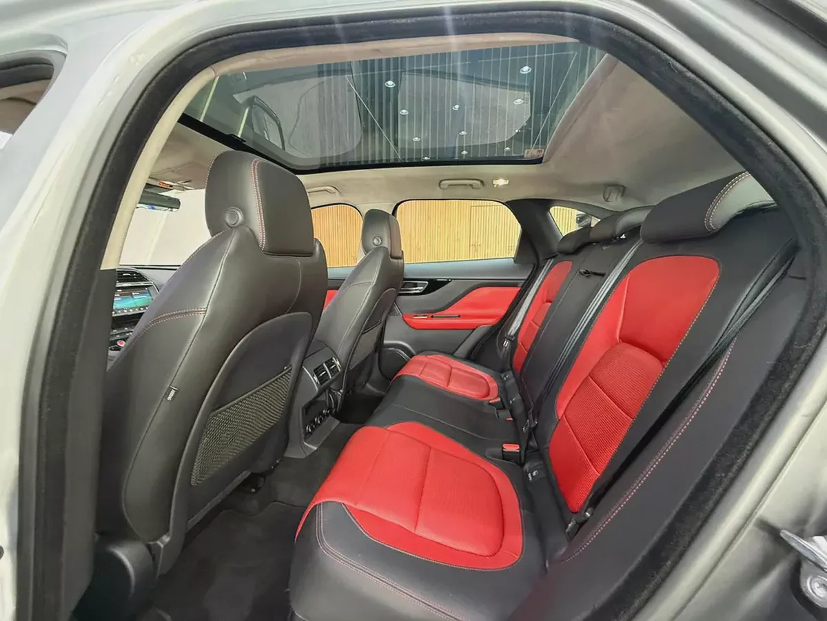 2019 - Jaguar F - Pace V4 for 77,000.00 AED-9-9