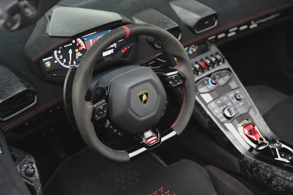 2019 LAMBORGHINI HURACAN PERFORMANTE SPYDER WITH WARRANTY AND SERVICE CONTRACT