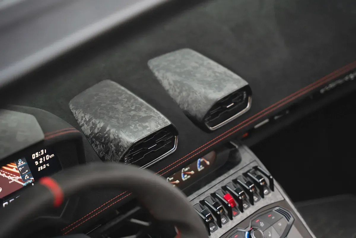2019 LAMBORGHINI HURACAN PERFORMANTE SPYDER WITH WARRANTY AND SERVICE CONTRACT-16-16