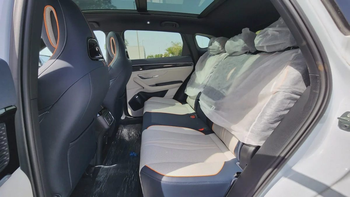 BYD Song Plus Champion (White)-16-16