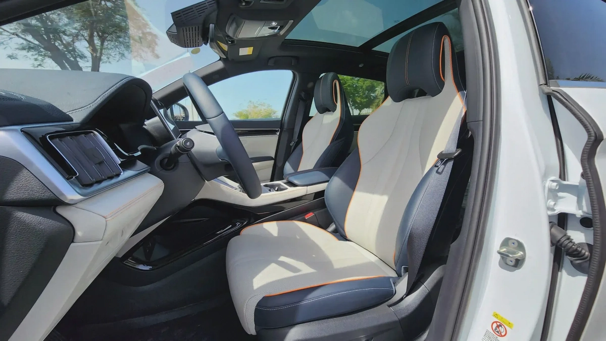 BYD Song Plus Champion (White)-6-6