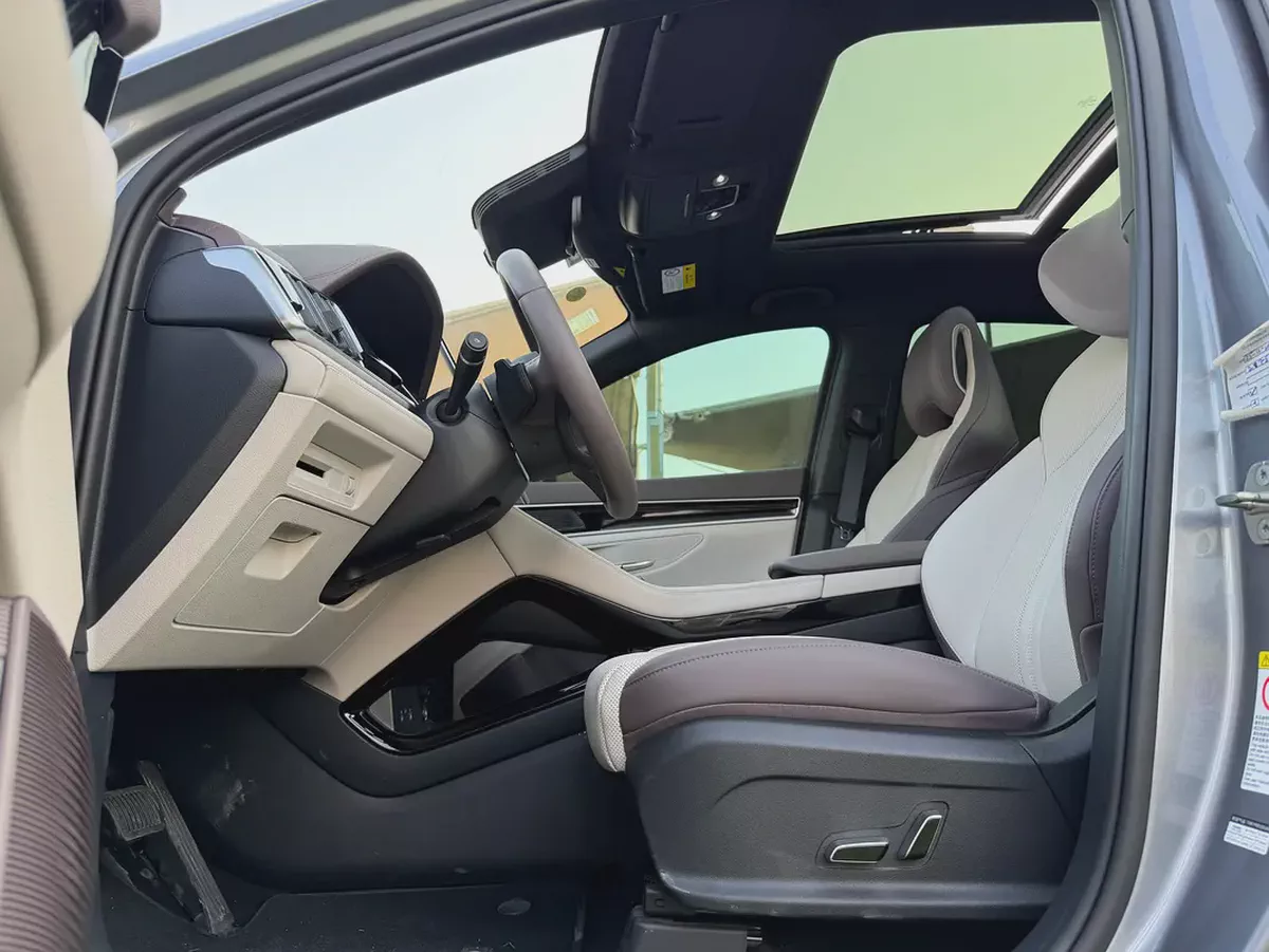 BYD Song Plus Premium- Chinese —2025- FULL OPTIONS-LOW MILAGE-FREE ACCIDENT-ORIGINAL PAINT-10-10