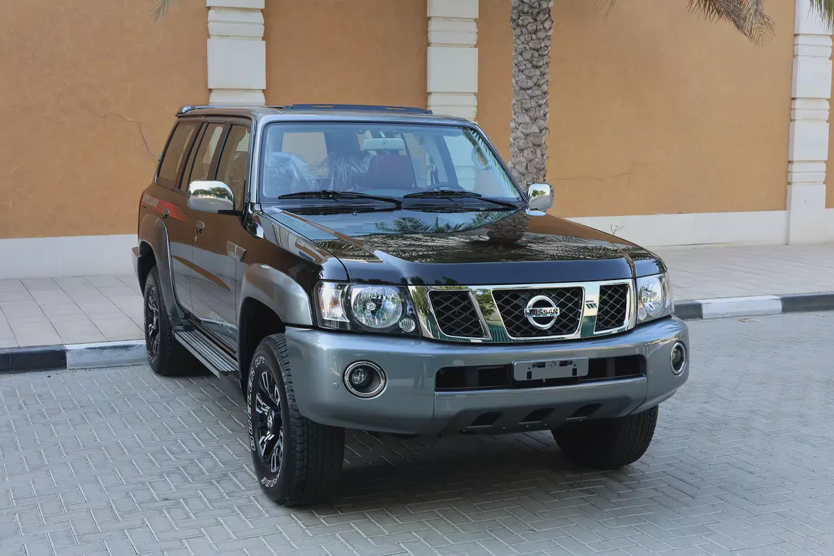 Nissan Patrol Super Safari Al Ostoura 2024 GCC Specs --1-1