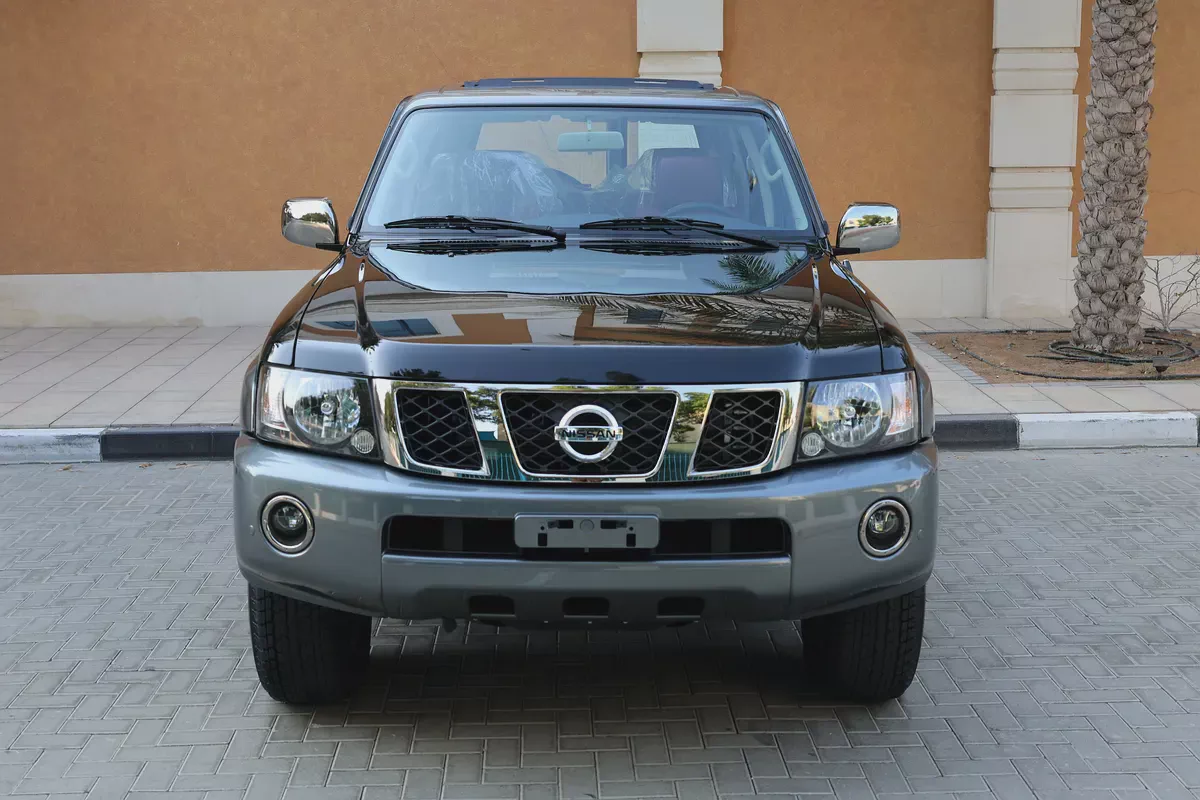 Nissan Patrol Super Safari Al Ostoura 2024 GCC Specs --4-4