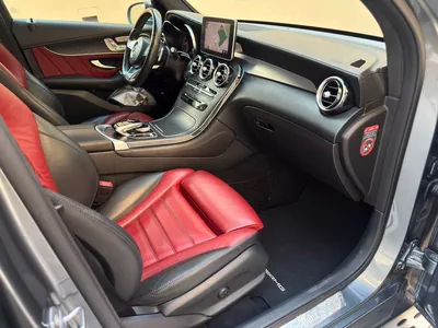 Gulf Specs 2019 MERCEDES GLC250 AMG 4MATIC Coupe 2.0Litre Turbo-Charged-9