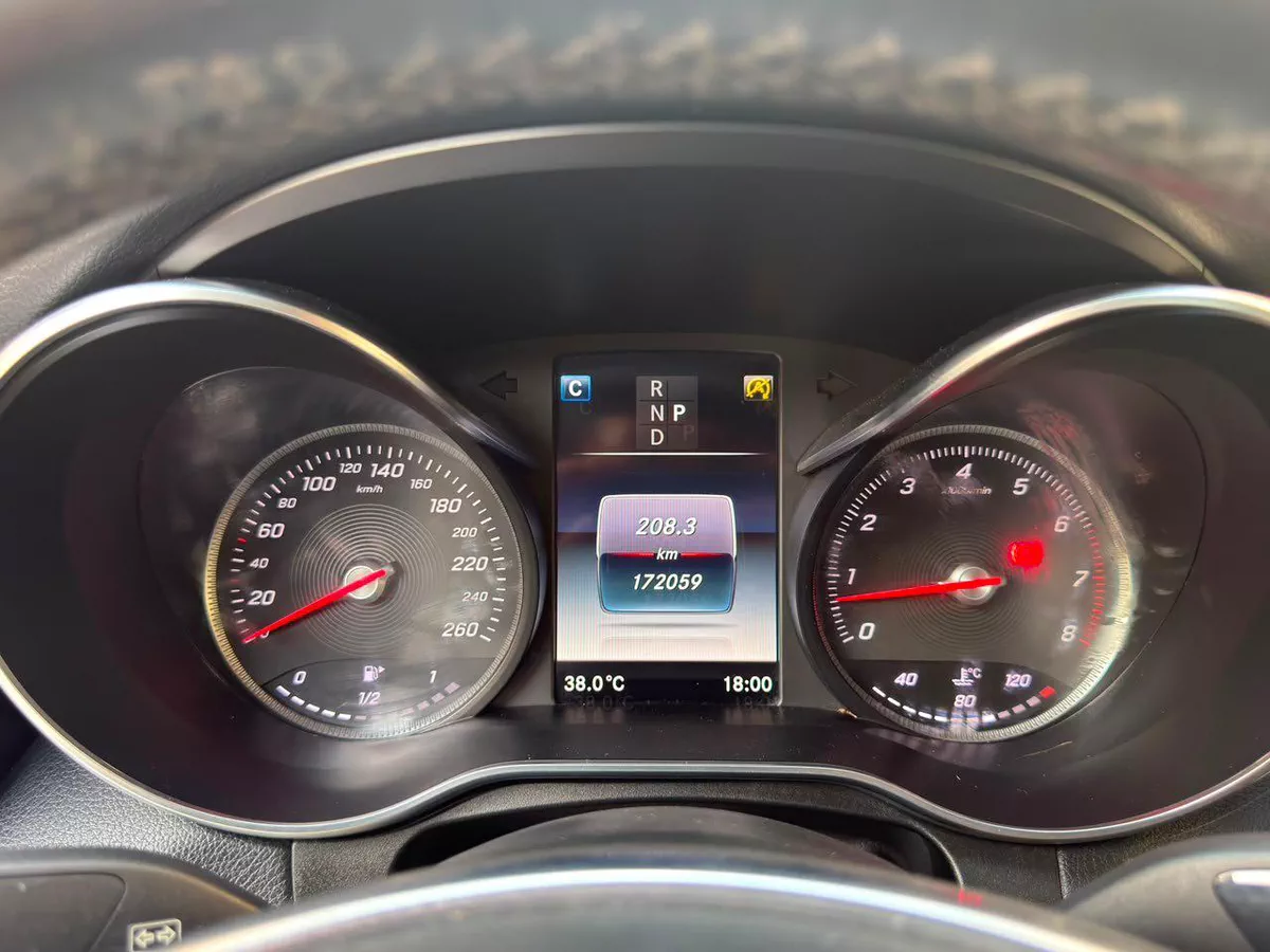 Gulf Specs 2019 MERCEDES GLC250 AMG 4MATIC Coupe 2.0Litre Turbo-Charged-1-1