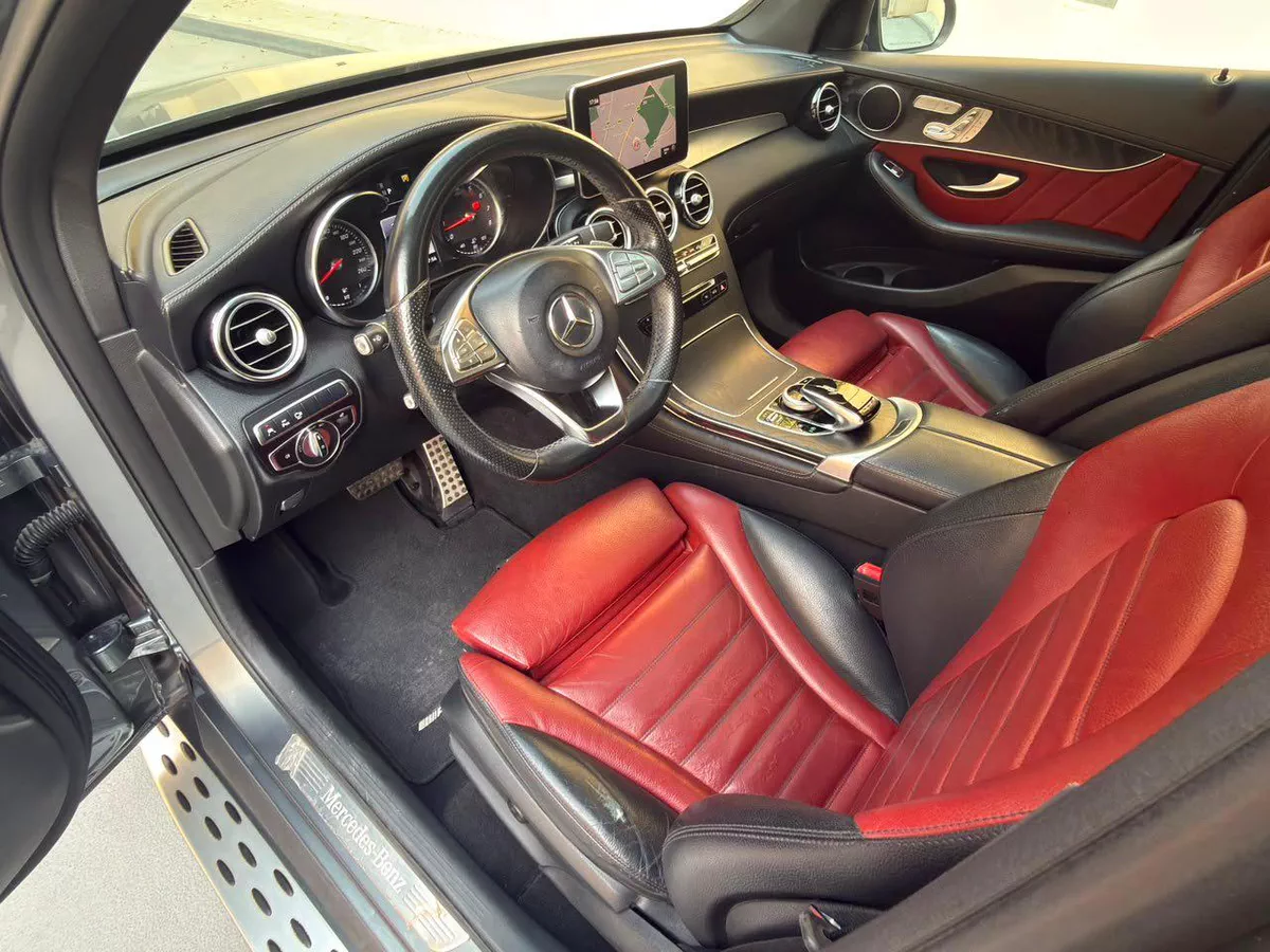 Gulf Specs 2019 MERCEDES GLC250 AMG 4MATIC Coupe 2.0Litre Turbo-Charged-5-5