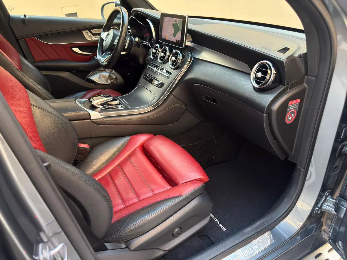 Gulf Specs 2019 MERCEDES GLC250 AMG 4MATIC Coupe 2.0Litre Turbo-Charged-9-9