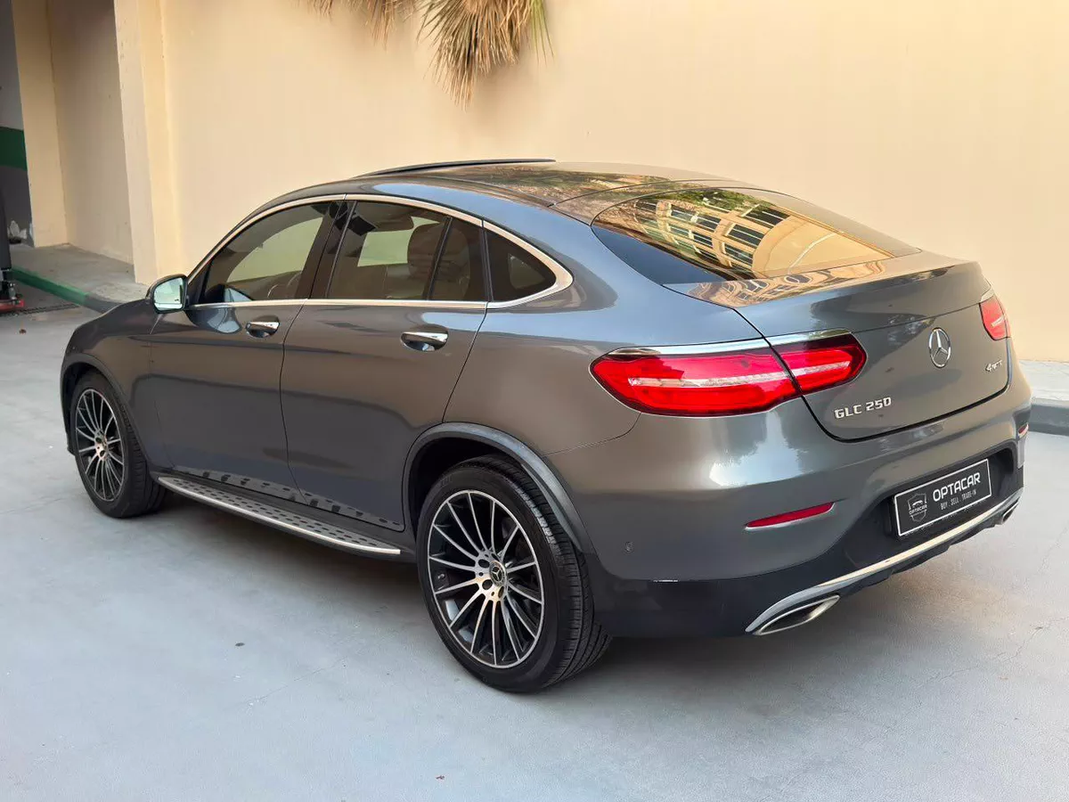 Gulf Specs 2019 MERCEDES GLC250 AMG 4MATIC Coupe 2.0Litre Turbo-Charged-15-15