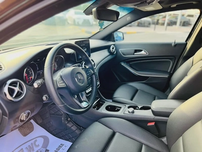 Mercedes-Benz GLA-Class GLA 250-3