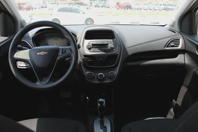 Chevrolet Spark 2020 gcc-11