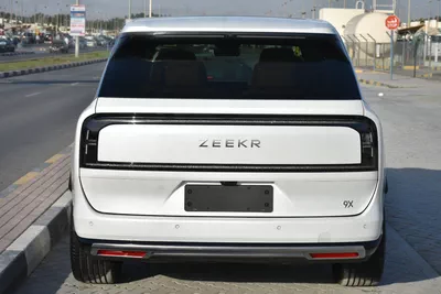 ZEEKR 9X 6 SEATS PHEV 2025 | WHITE-10