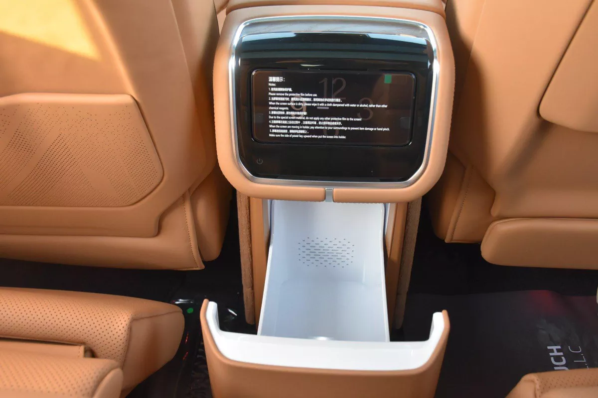 ZEEKR 9X 6 SEATS PHEV 2025 | WHITE-11-11
