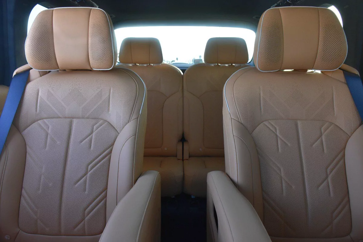 ZEEKR 9X 6 SEATS PHEV 2025 | WHITE-3-3