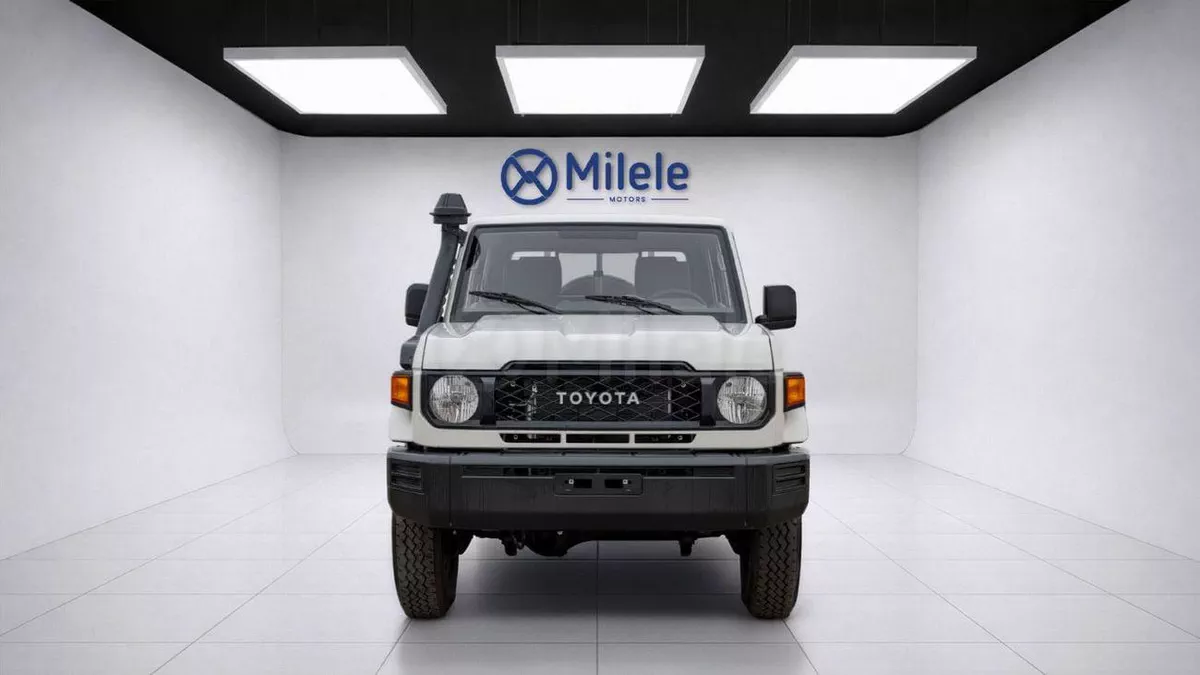 Toyota Land Cruiser Pickup 70 TOYOTA LAND CRUISER 79DC SNORKEL | 2-YEAR WARRANTY + SERVICE AVAILABLE | IN-HOUSE FINANCING | 0% DOW-1-0