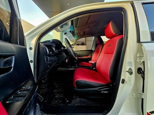 Toyota Hilux PATROL/ AUTO GEAR/ WIDE BODY / AUTO WINDOWS / FULL OPTION