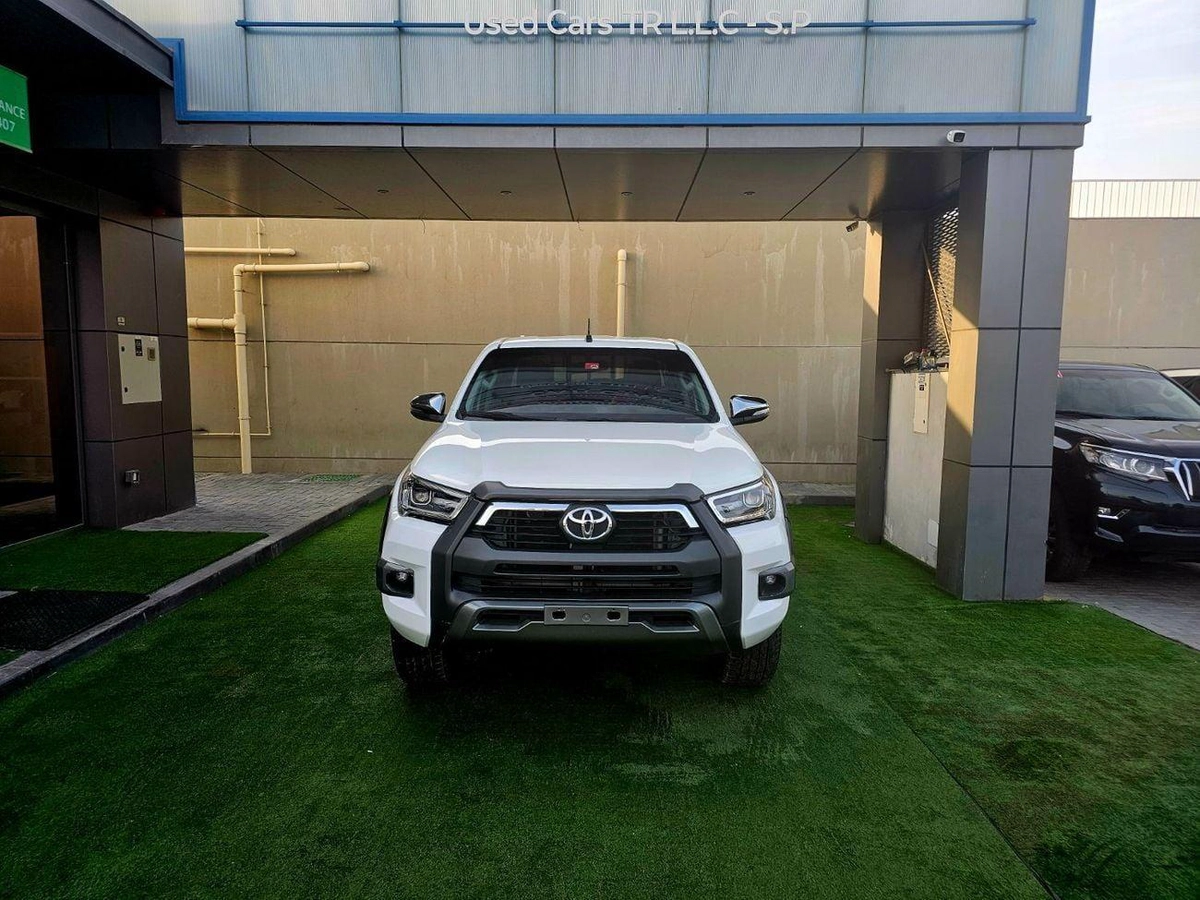Toyota Hilux PATROL/ AUTO GEAR/ WIDE BODY / AUTO WINDOWS / FULL OPTION-2-2