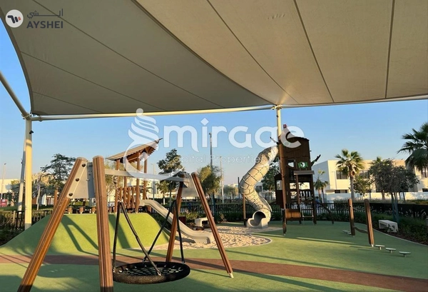 Townhouse for rent in Noya 1, Noya