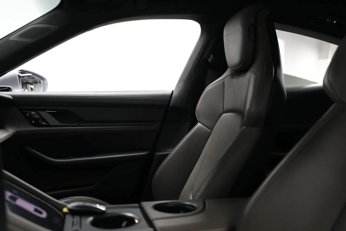 2021 Porsche Taycan Turbo S for Sale | High-Performance Electric Porsche | Ref A63028-4-4