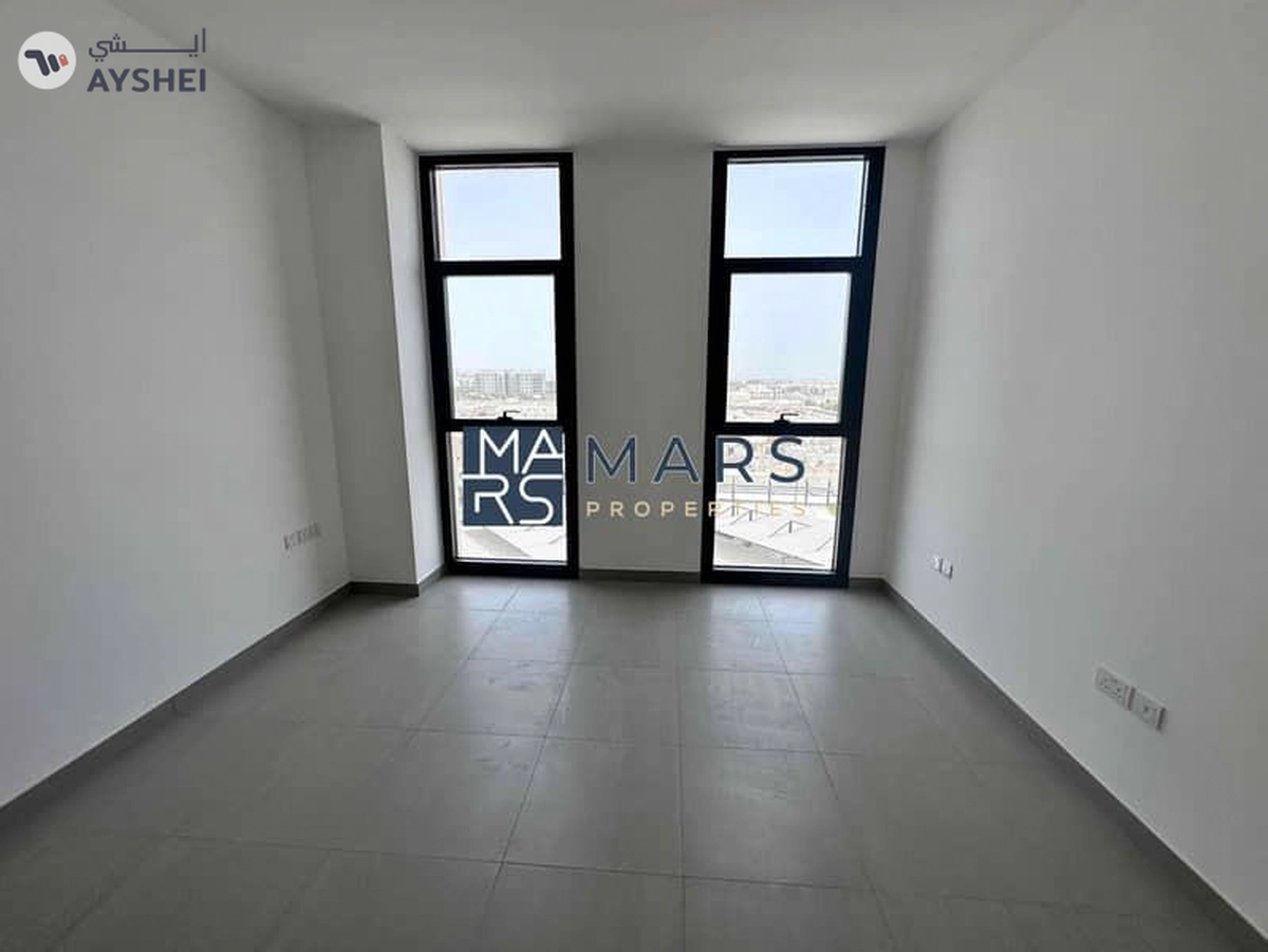 Studio for sale in al mamsha ready to move