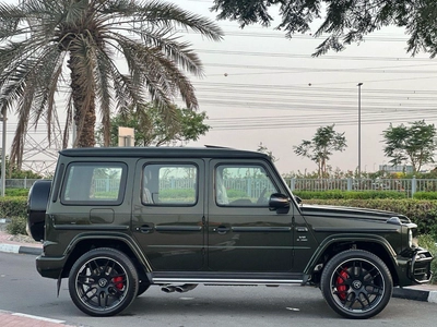 Mercedes-Benz G 63 AMG Std 5.5L-6