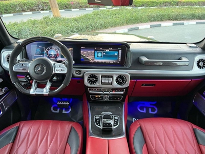 Mercedes-Benz G 63 AMG Std 5.5L-7
