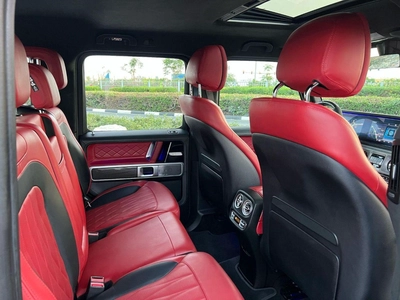 Mercedes-Benz G 63 AMG Std 5.5L-11