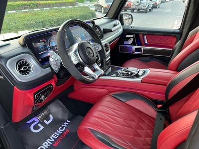 Mercedes-Benz G 63 AMG Std 5.5L-12