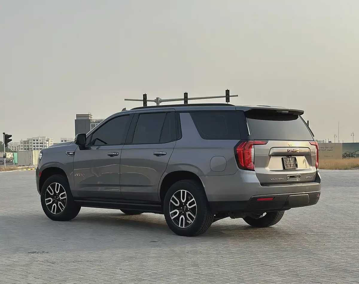 2021 GMC Yukon AT4 | GCC Specs | Original Paint | Excellent Condition-1-1