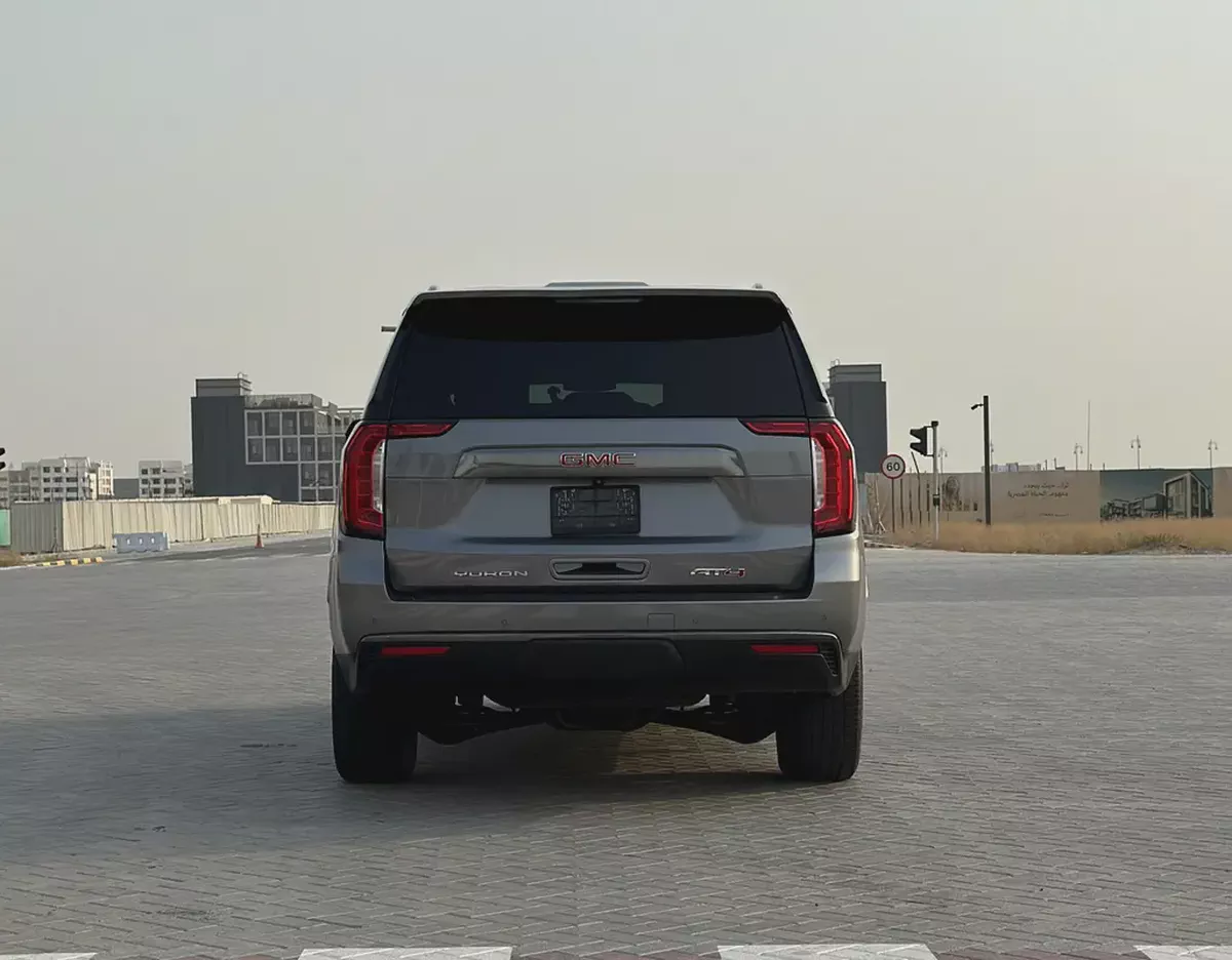 2021 GMC Yukon AT4 | GCC Specs | Original Paint | Excellent Condition-3-3