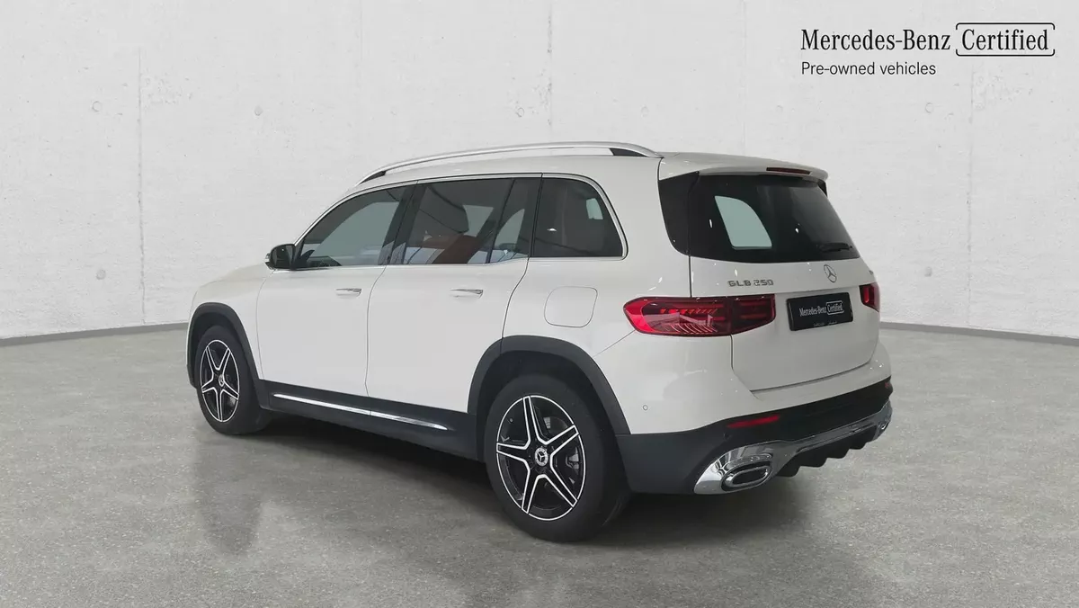 2026 Mercedes-Benz GLB 250 4MATIC | GCC Specs | 7 Seater SUV | Under Warranty | VSB 36812-14-14