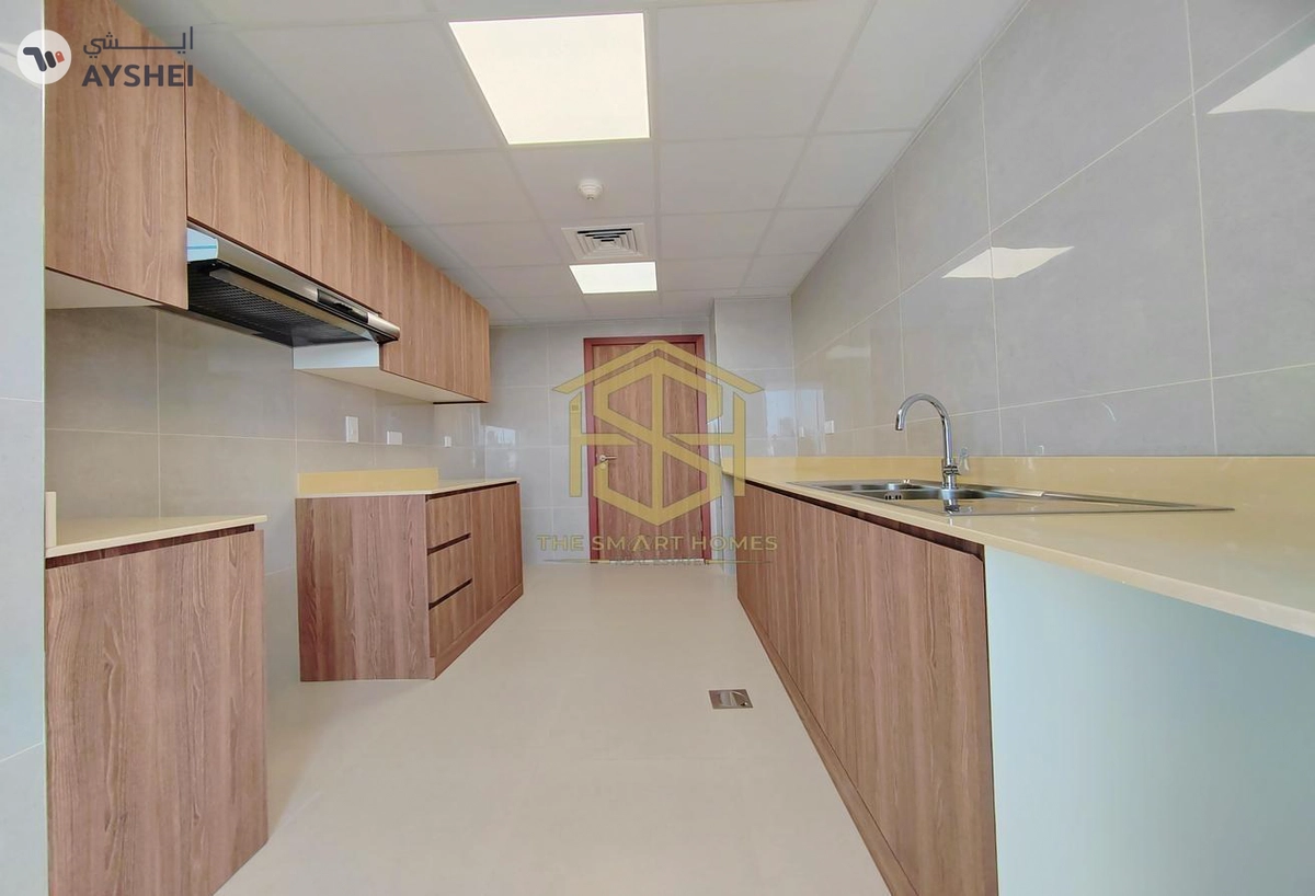 APARTMENT FOR RENT IN DXB TOWER, SHEIKH ZAYED ROAD-24-24