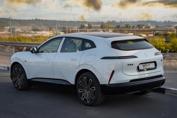 2025 AVATR 07  ULTRA 4WD EXTENDED RANGE EDITION 0Km