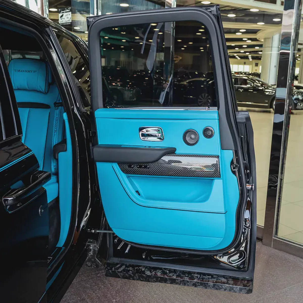 2025  ROLLS ROYCE CULLINAN MANSORY  DONE 15,000KM-11-11