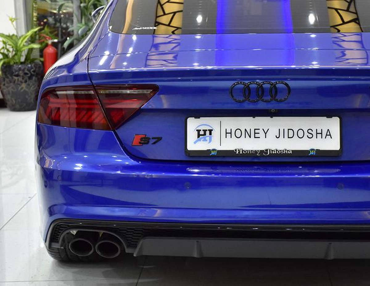 Audi S7 Quattro TFSi ( 2016 Model ) in B...-2-2