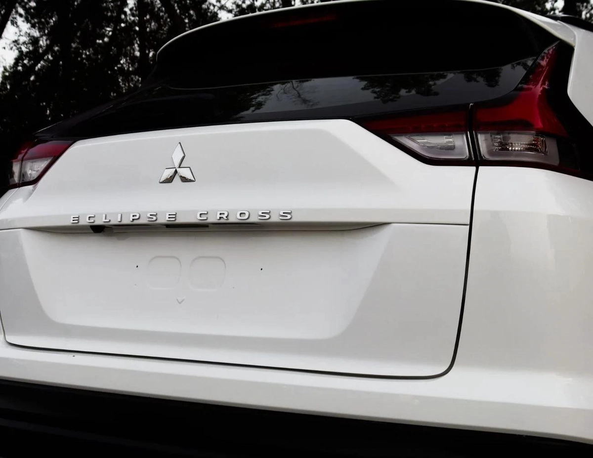 Mitsubishi Eclipse Cross GLS MIDLINE Mitsubishi Eclipse Cross | 1.6 L | 2025 | GCC | Accident-Free-12-12